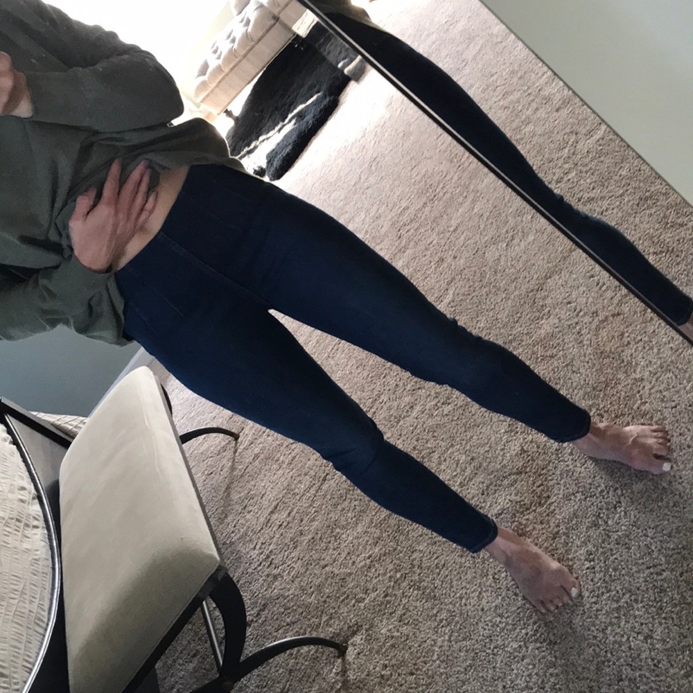 Jeans - Picture 2 of 3